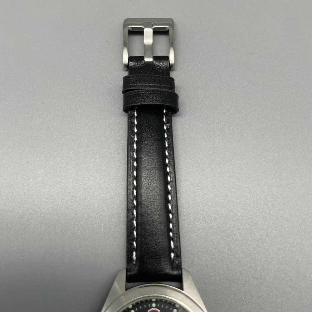 Victorinox Swiss Army Gartison Women Watch 34mm Field 241084 New Battery